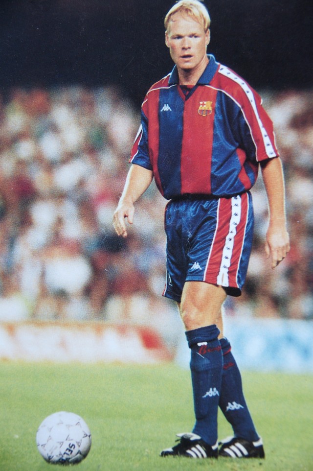 Ronald Koeman trong màu áo Barça
